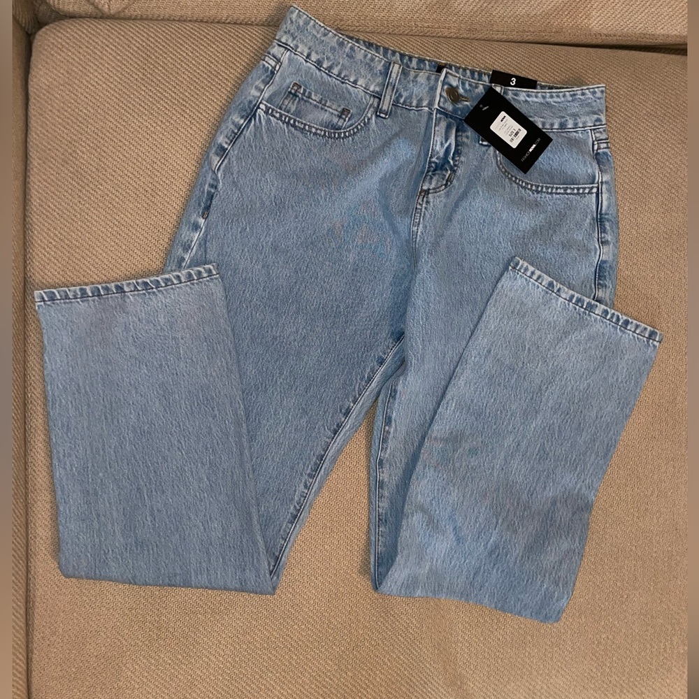 Baggy low rise aesthetic pants. Brand new fashion nova.